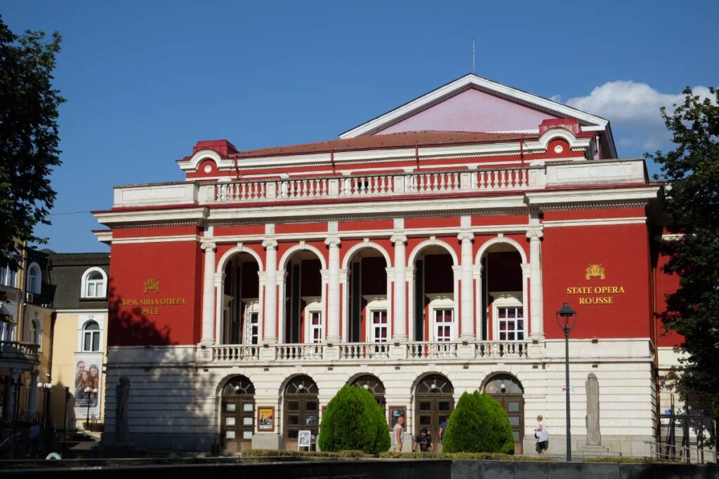 Opéra de Roussé (Bulgarie) ©Etpourtantelletourne.fr