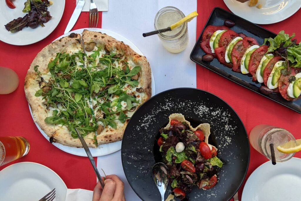 Où manger végétarien à Roussé (Bulgarie) ?  ©Etpourtantelletourne.fr