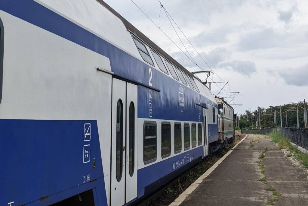 Arriver en Transylvanie (Roumanie) en train ©Etpourtantelletourne.fr