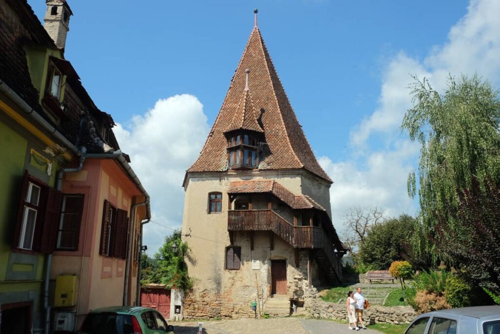 Visiter Sighisoara en famille : tours des Tailleurs ©Etpourtantelletourne.fr