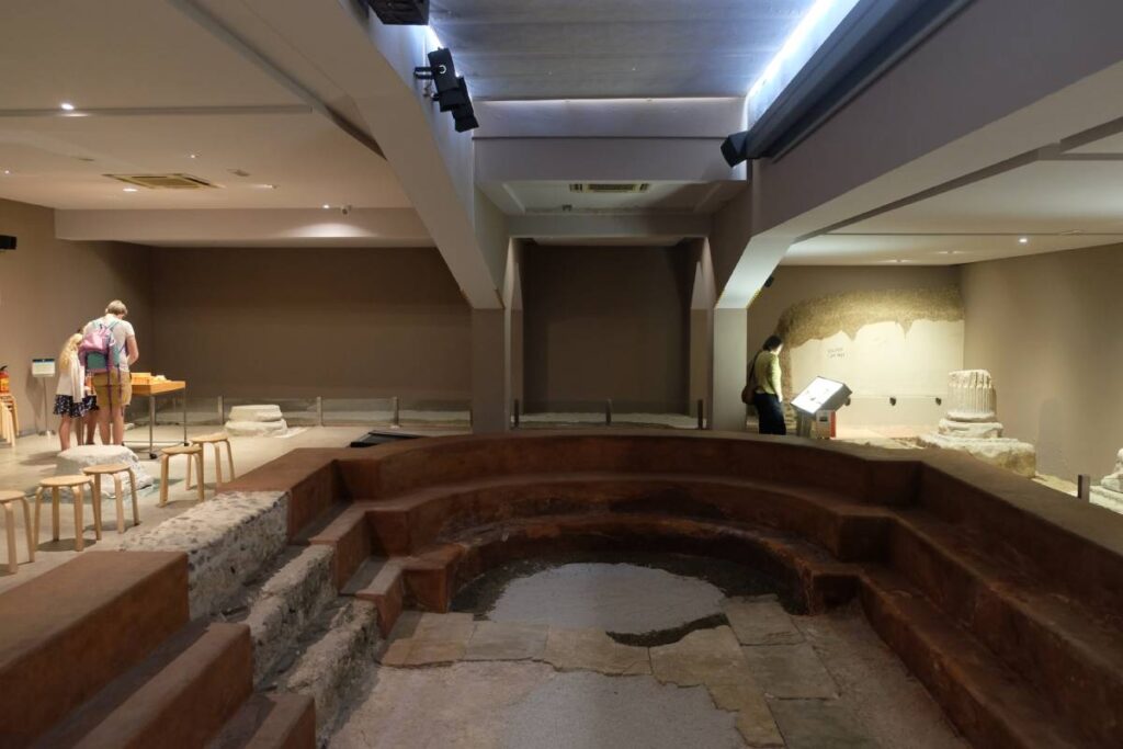 Visiter Saragosse (Espagne) - thermes romaines ©Etpourtantelletourne.fr