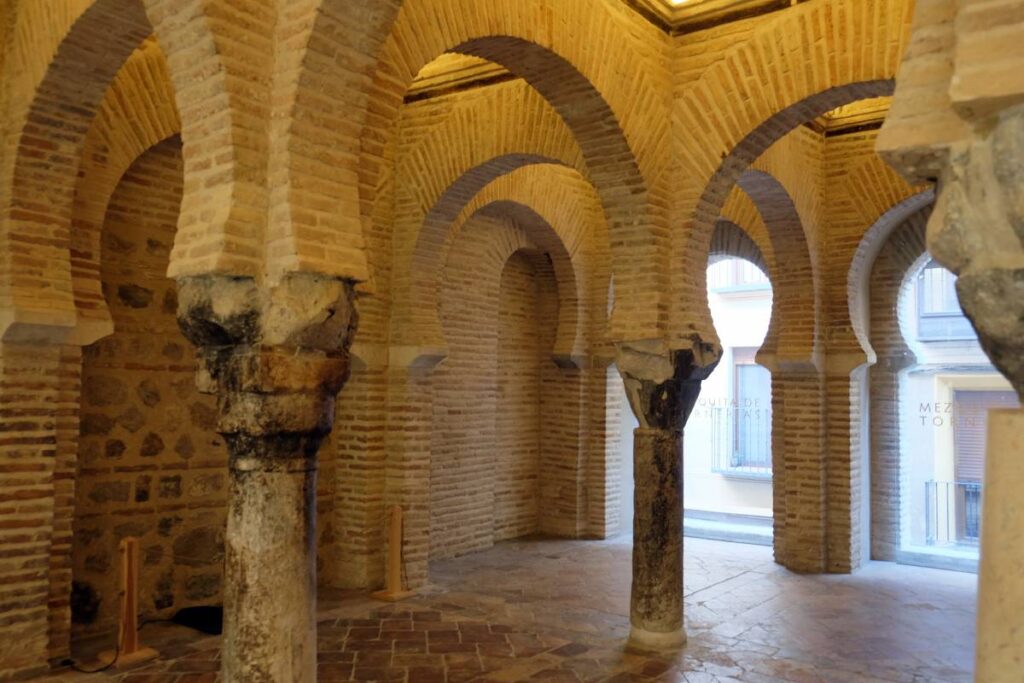 Visiter Tolède (Espagne) - mosquée de Tornerias ©Etpourtantelletourne.fr