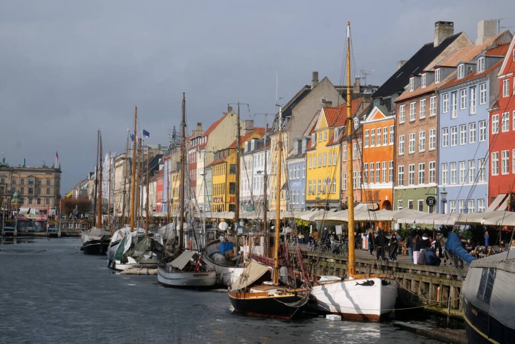 Visiter Copenhague - port de Nyhavn ©Etpourtantelletourne.fr