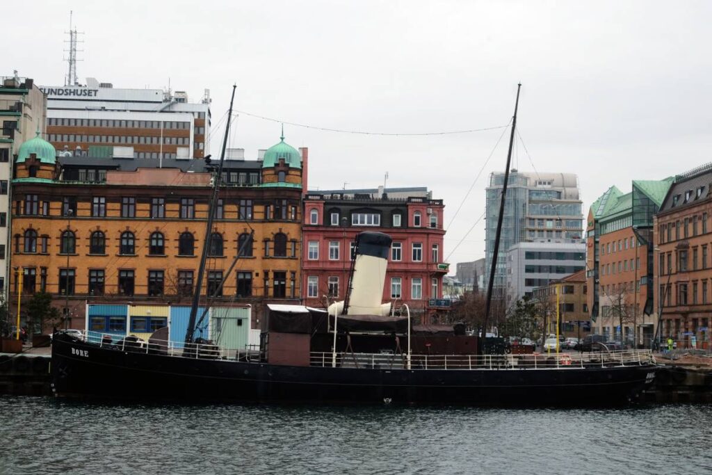Visite de Malmö - port ©Etpourtantelletourne.fr