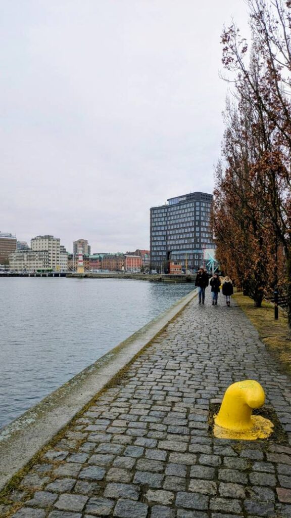 Visite de Malmö - promenade éco-quartier  ©Etpourtantelletourne.fr