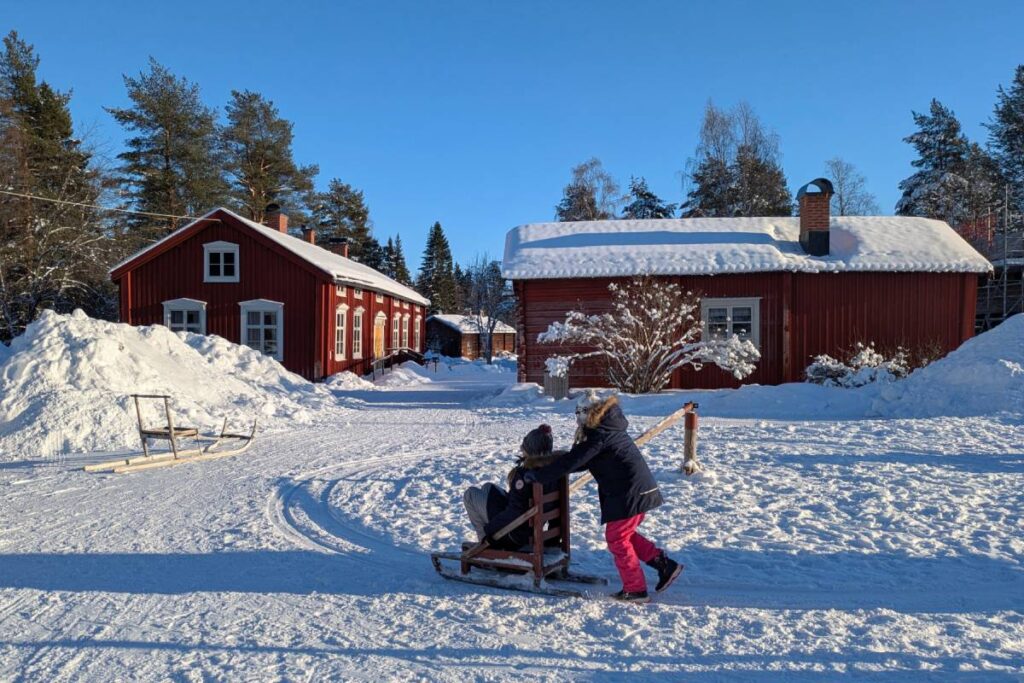 Musée de plein air Gammelstad (Suède) ©Etpourtantelletourne.fr